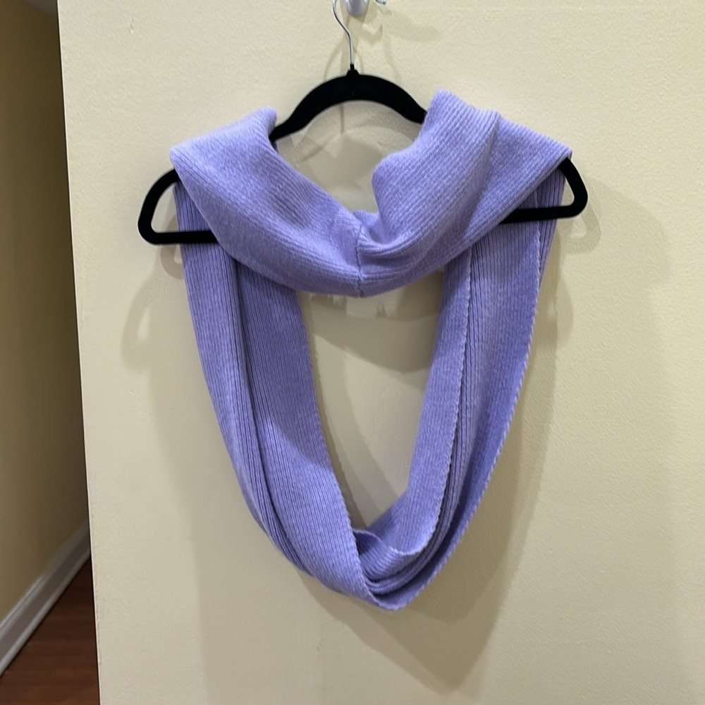 ⭐️Infinity Scarf - Picture 2 of 2